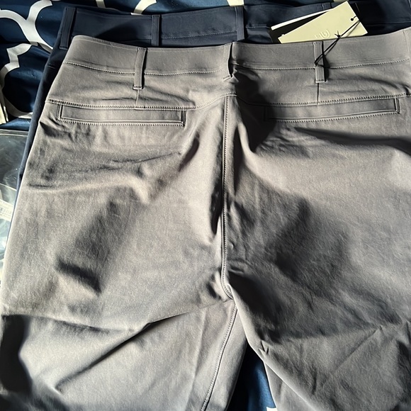 Blue and Gray 36 waste P (Public Rec) shorts 5 pockets - Picture 4 of 4